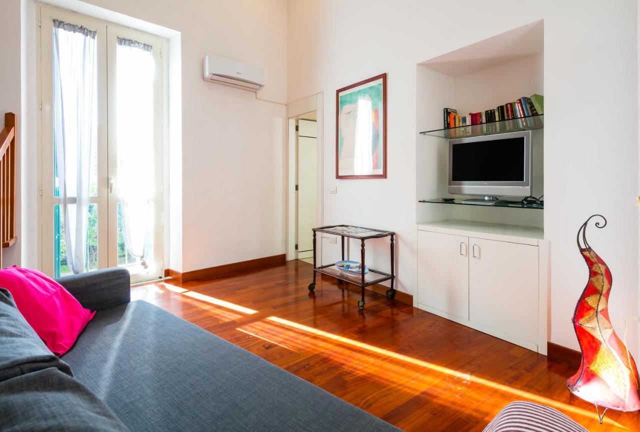 M. Imbriani I Apartment Napoli Exterior foto