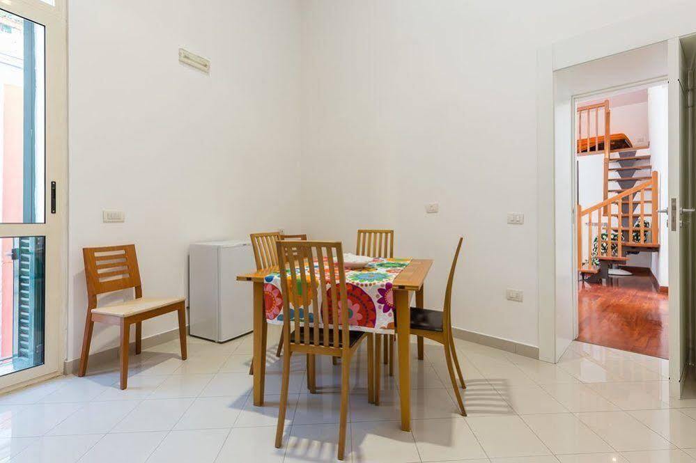 M. Imbriani I Apartment Napoli Exterior foto