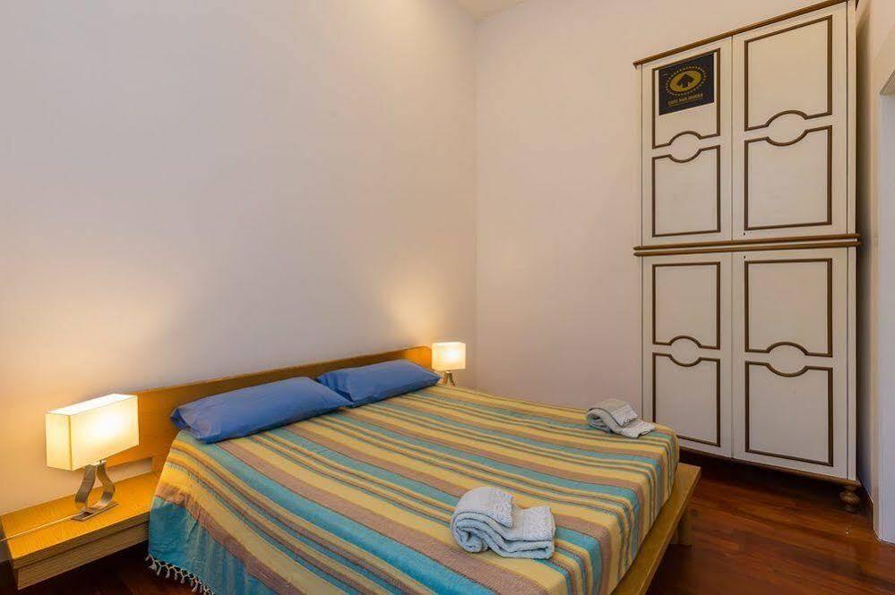 M. Imbriani I Apartment Napoli Exterior foto